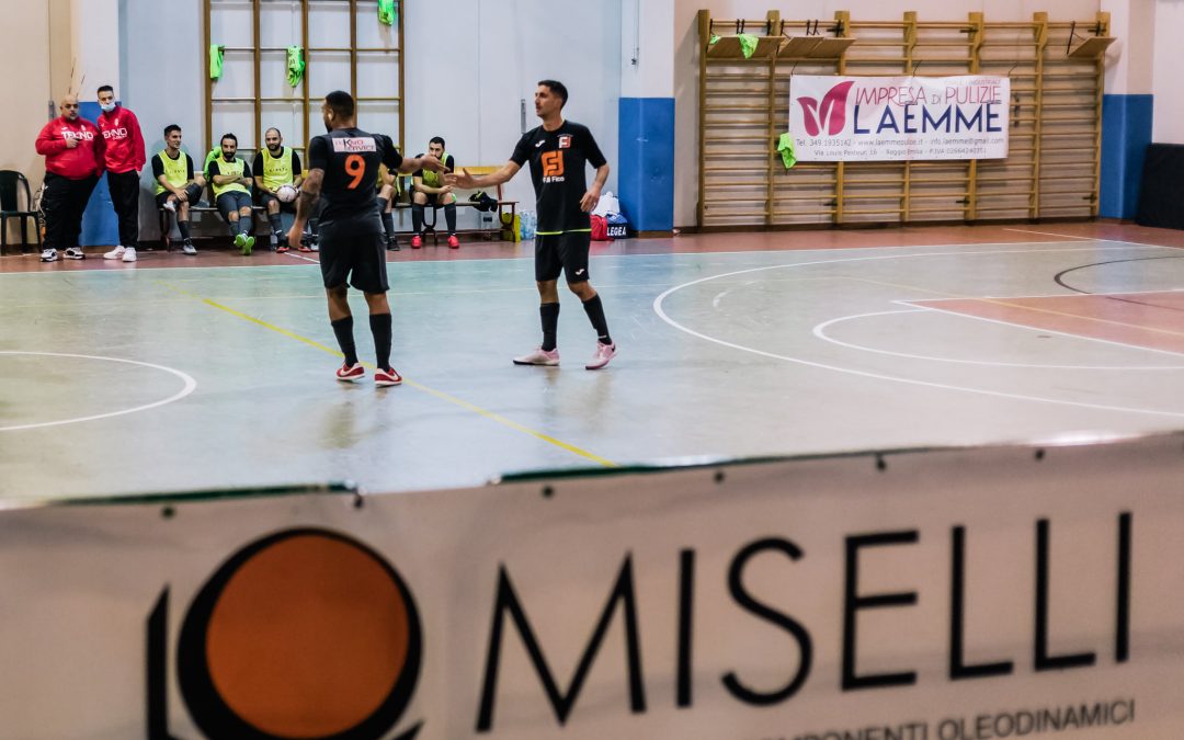 CSI CALCIO A 5: SCUSATE IL RITARDO..