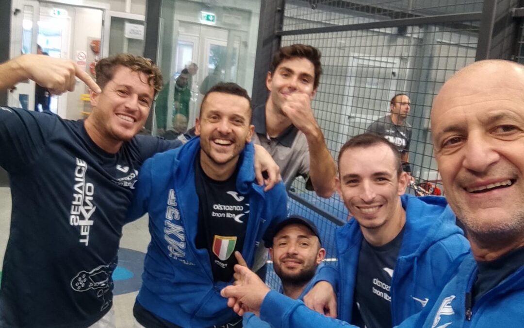 ZANARDI vince la coppa MAVALA!